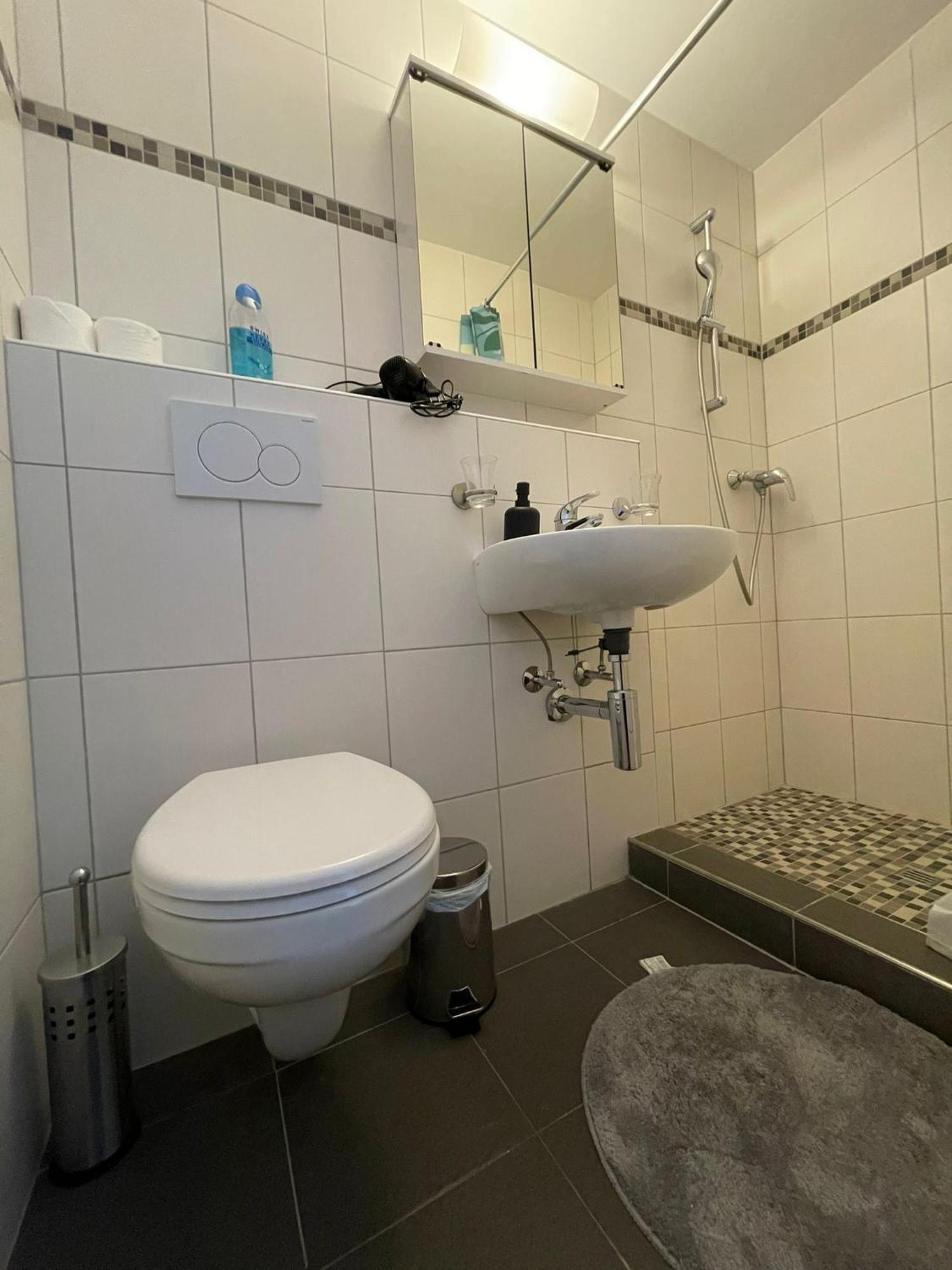 Haus Zum Ruetli Appartement Chur Buitenkant foto