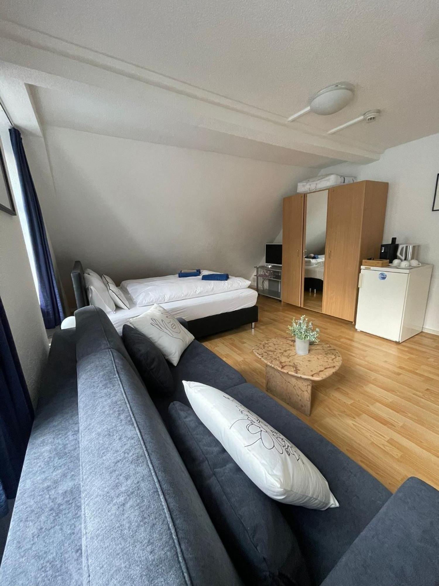 Haus Zum Ruetli Appartement Chur Buitenkant foto